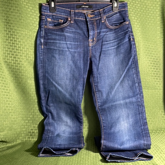J Brand Jeans. Style 8112C032 in Dark Vintage Size 29 - Picture 3 of 5